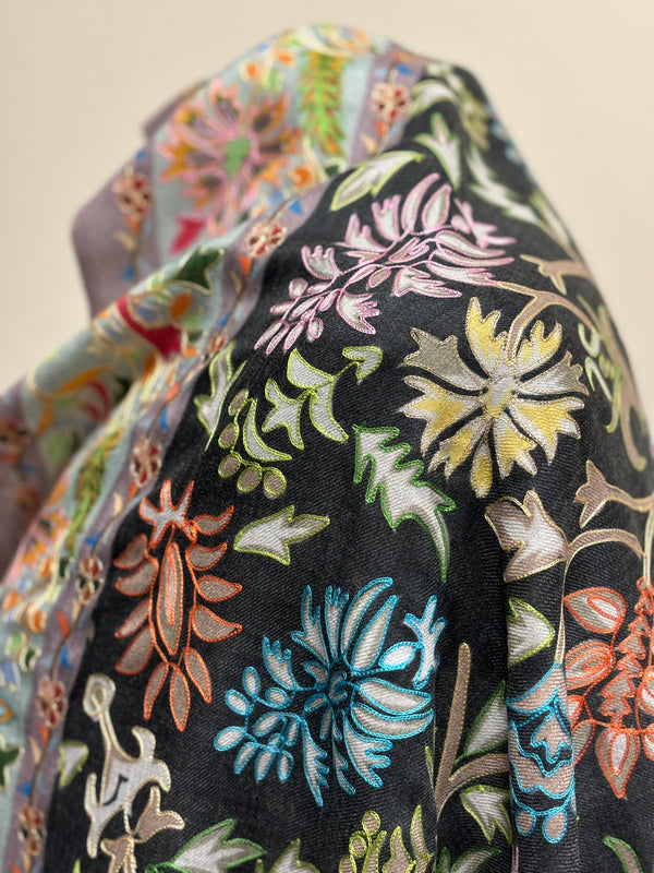 Luna Kalamkaari Multi Color Print on Black Shawl