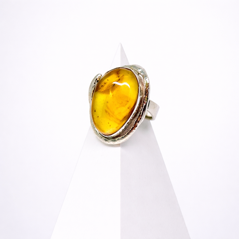 Lemon Color Baltic Amber Ring